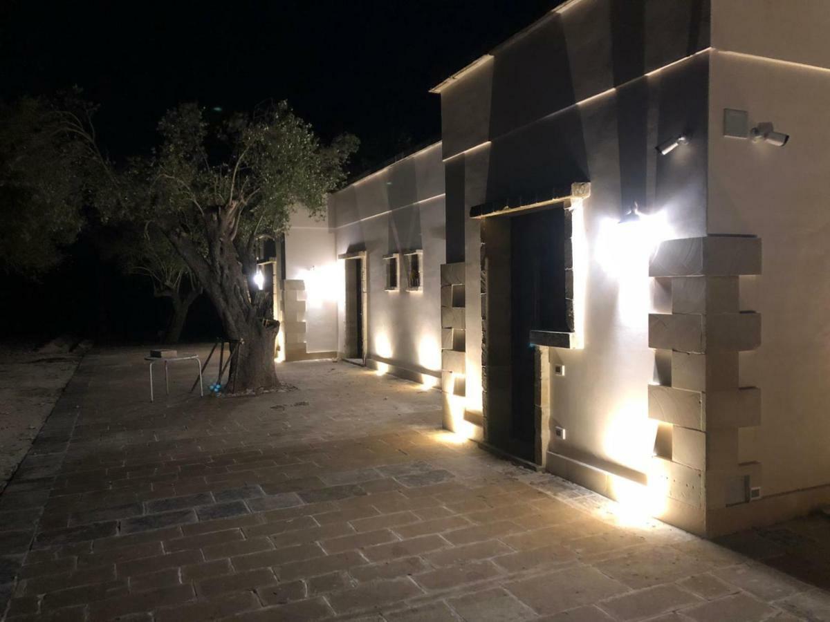 Le Tre Colonne Bed & Breakfast Melendugno Dış mekan fotoğraf
