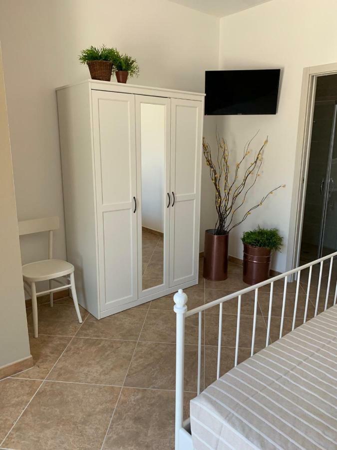 Le Tre Colonne Bed & Breakfast Melendugno Dış mekan fotoğraf
